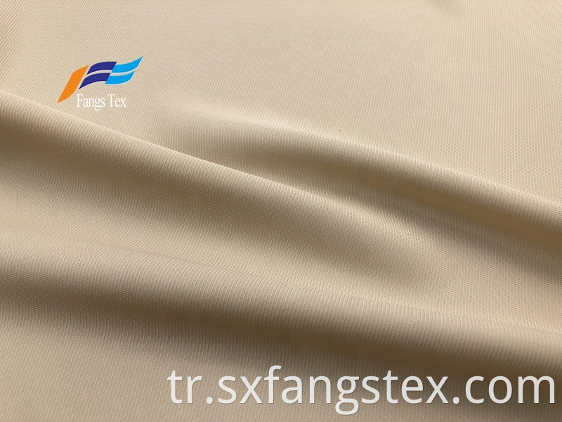 100% Polyester Diamond Mess Twill Dyed Garment Fabric 4